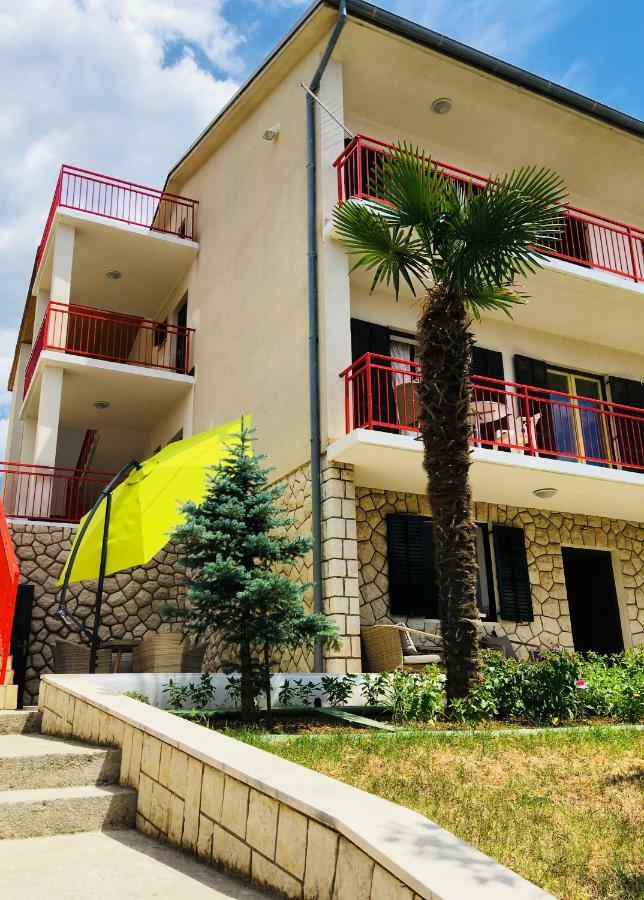 Apartments Novi Vinodolski Exteriér fotografie